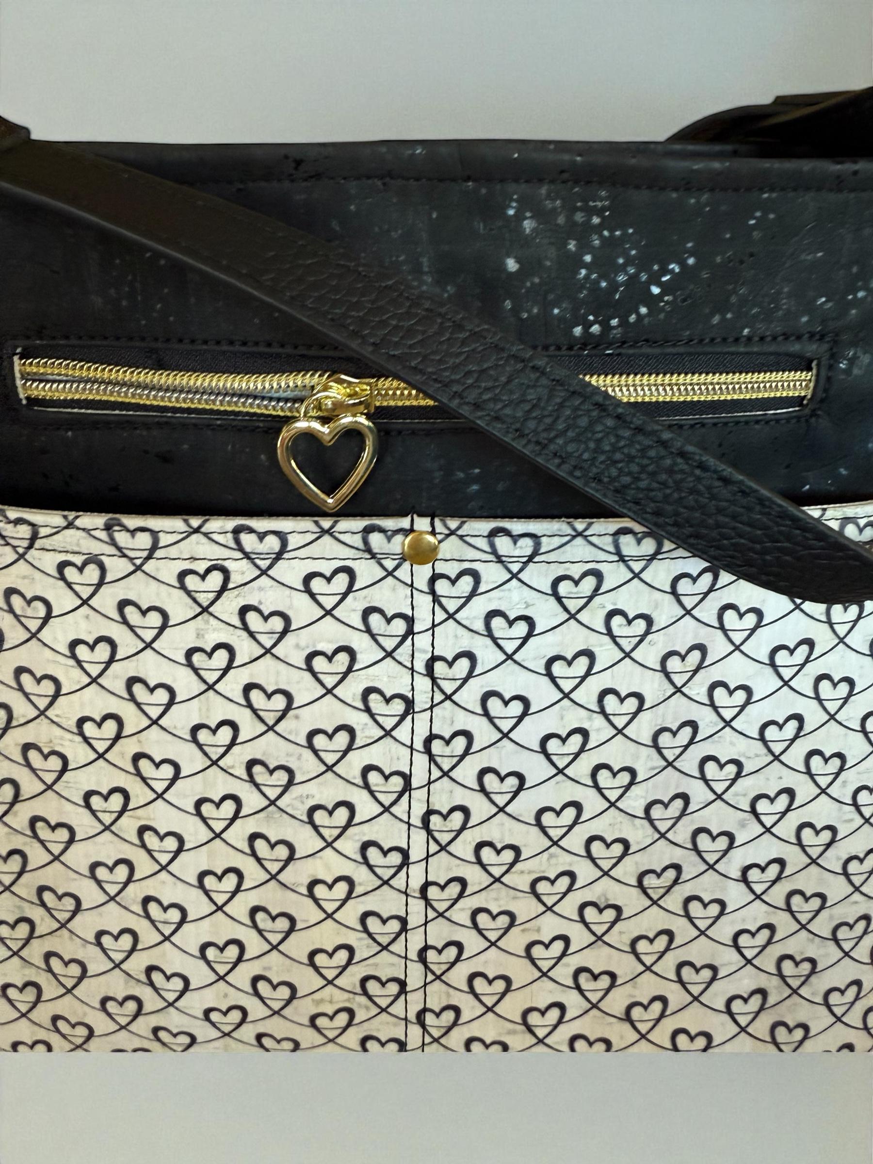 Crossbody purse, Handbag, Black, hearts