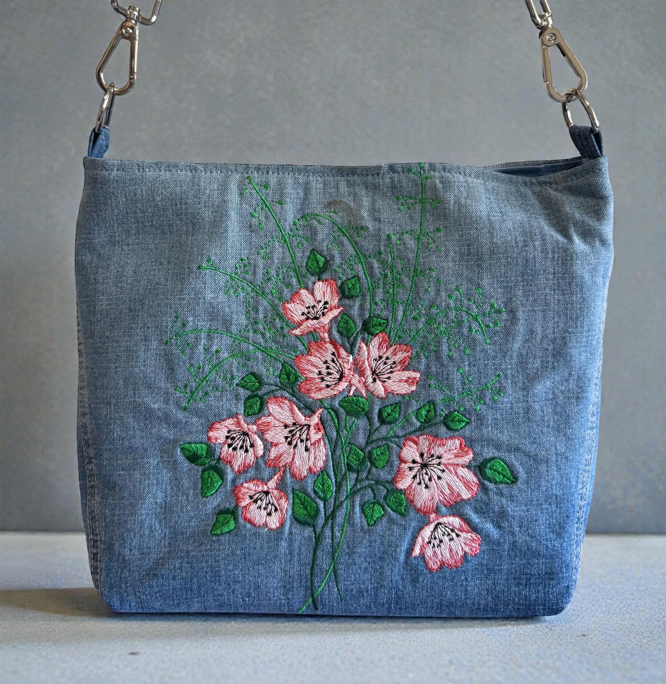 Crossbody purse, Handbag, embroidered